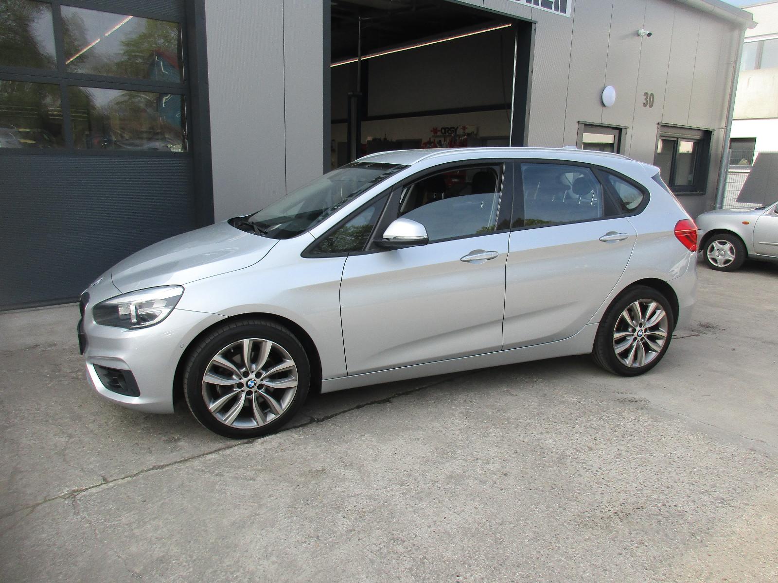 BMW 218 2 Active Tourer 218 i  Neue Steuerkette !!!