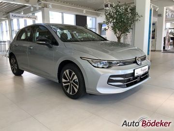 Volkswagen Golf Life 1.5 l eTSI OPF 85 kW (116 PS) Navi LED