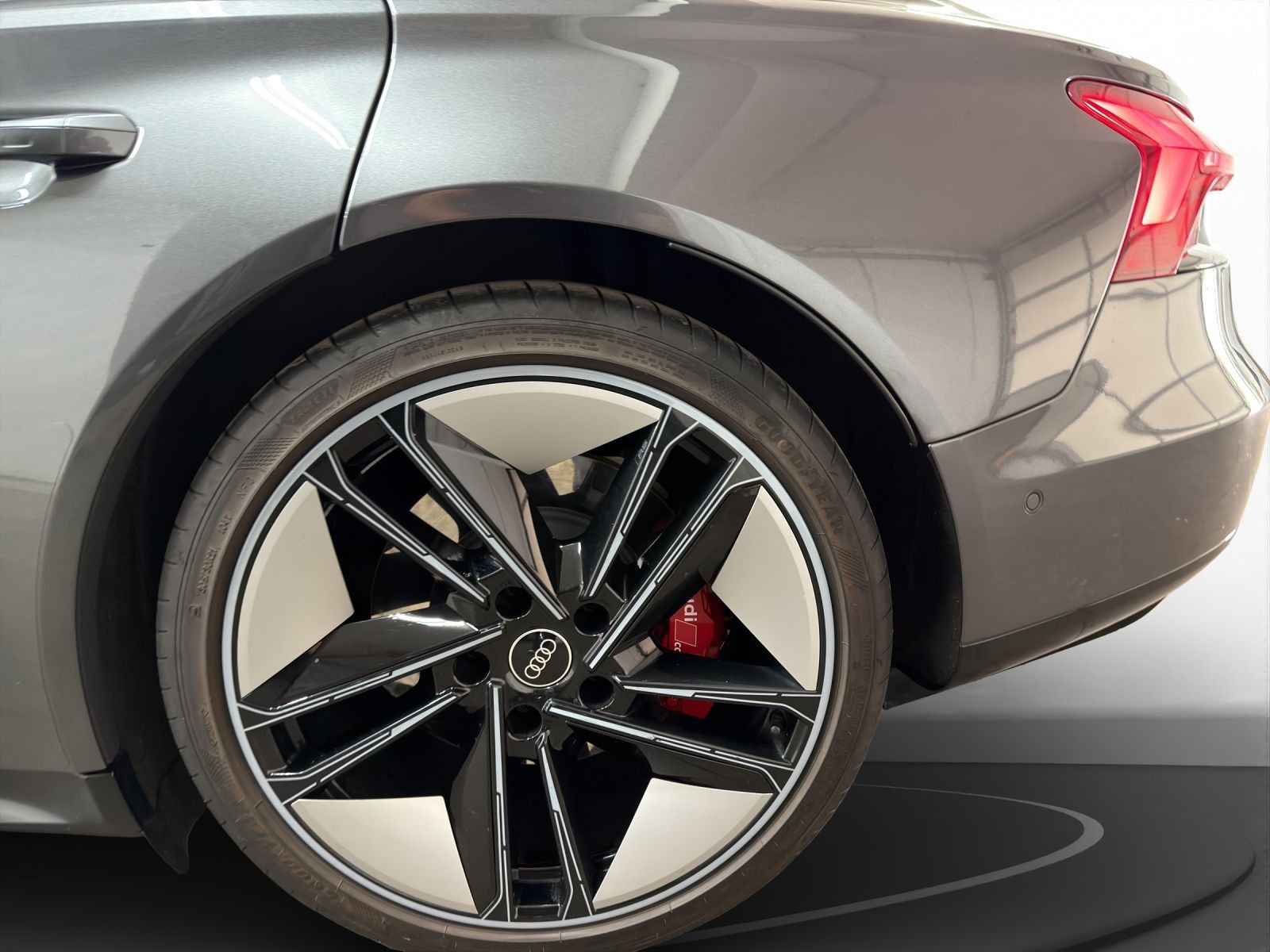 Audi e-tron GT - Bild 13