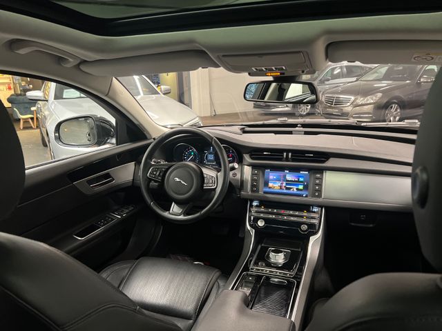 Jaguar XF Prestige/ 1.HAND/ 84.tKM/ 2016/ GARANTIE/ Jaguar XF Prestige/ 1.HAND/ 84.tKM/ 2016/ GARANTIE/