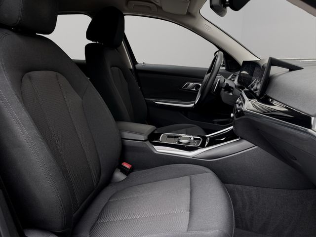 Foto Nummer 12: BMW 320e
