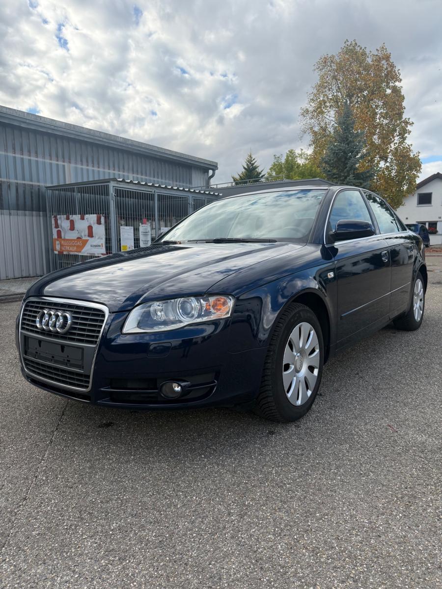 Audi A4 1.8 T multitronic 2.Hd Standheizung TÜV Neu
