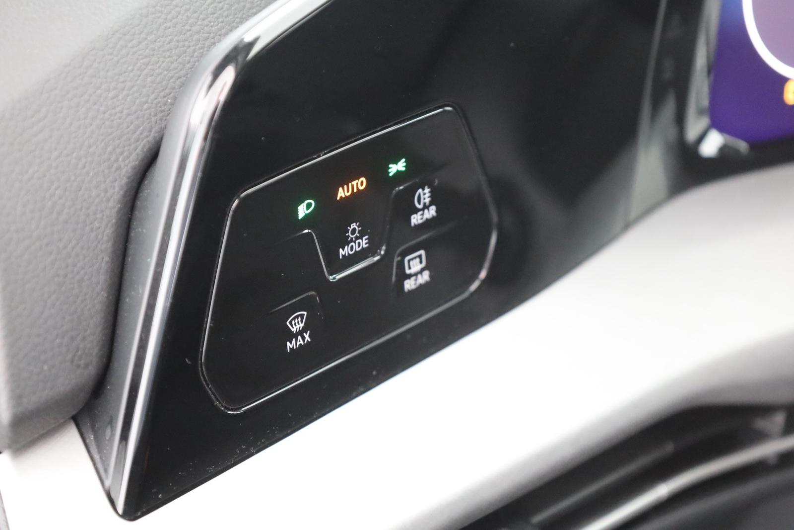 Volkswagen Golf VIII Variant 1.5 eTSI DSG LED Sitzheizung, миниатюра 20