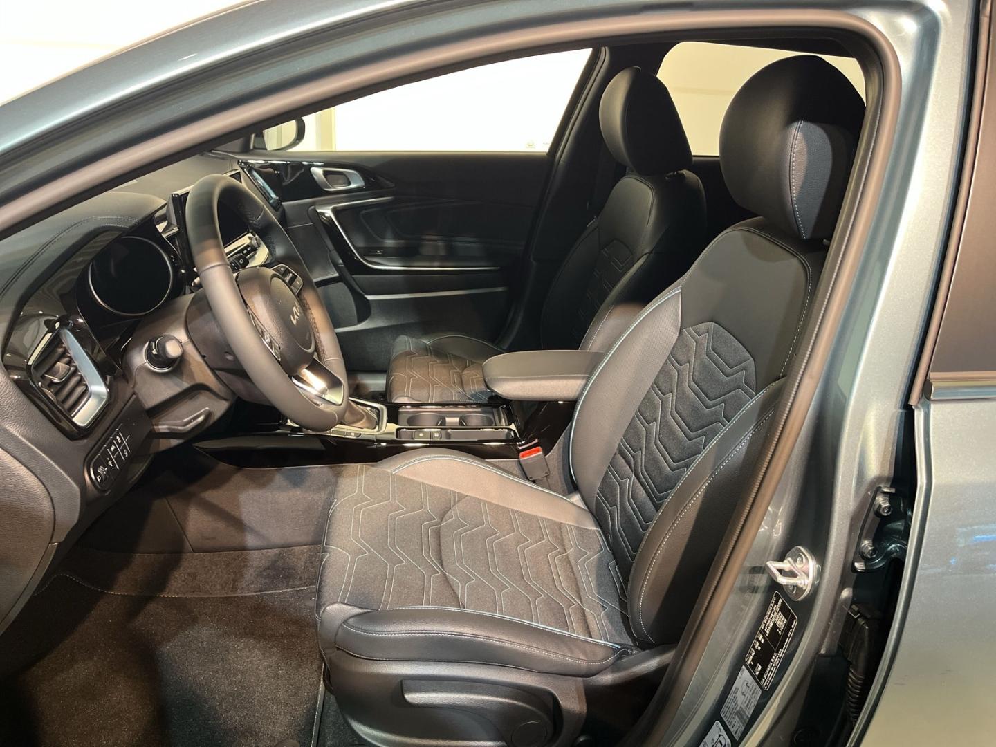Kia Ceed_sw Night Line Edition 1.0 T-GDI*SHZ*Navi*DA