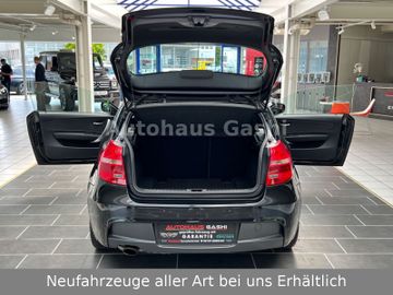 Fahrzeugabbildung BMW 118i Lim.*1.Hd*M-Paket*Xenon*Navi*SHZ*Leder*PDC*