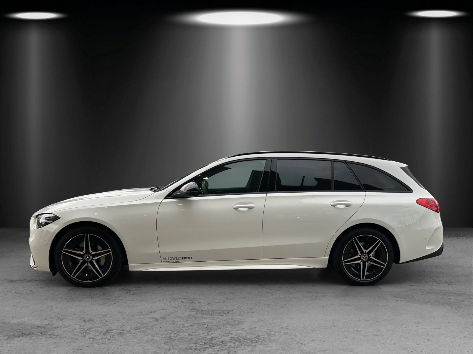 Fahrzeugabbildung Mercedes-Benz C 220 d T AMG Pano AHK Memory DISTRONIC Digital