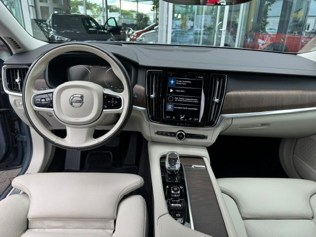 Fahrzeugabbildung Volvo V90 Kombi Inscription LED NAVI LEDER AHK