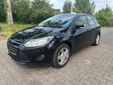 Ford Focus Lim. Ambiente*ECOBOOST*KLIMA*AHK* - Ford Focus: Ambiente