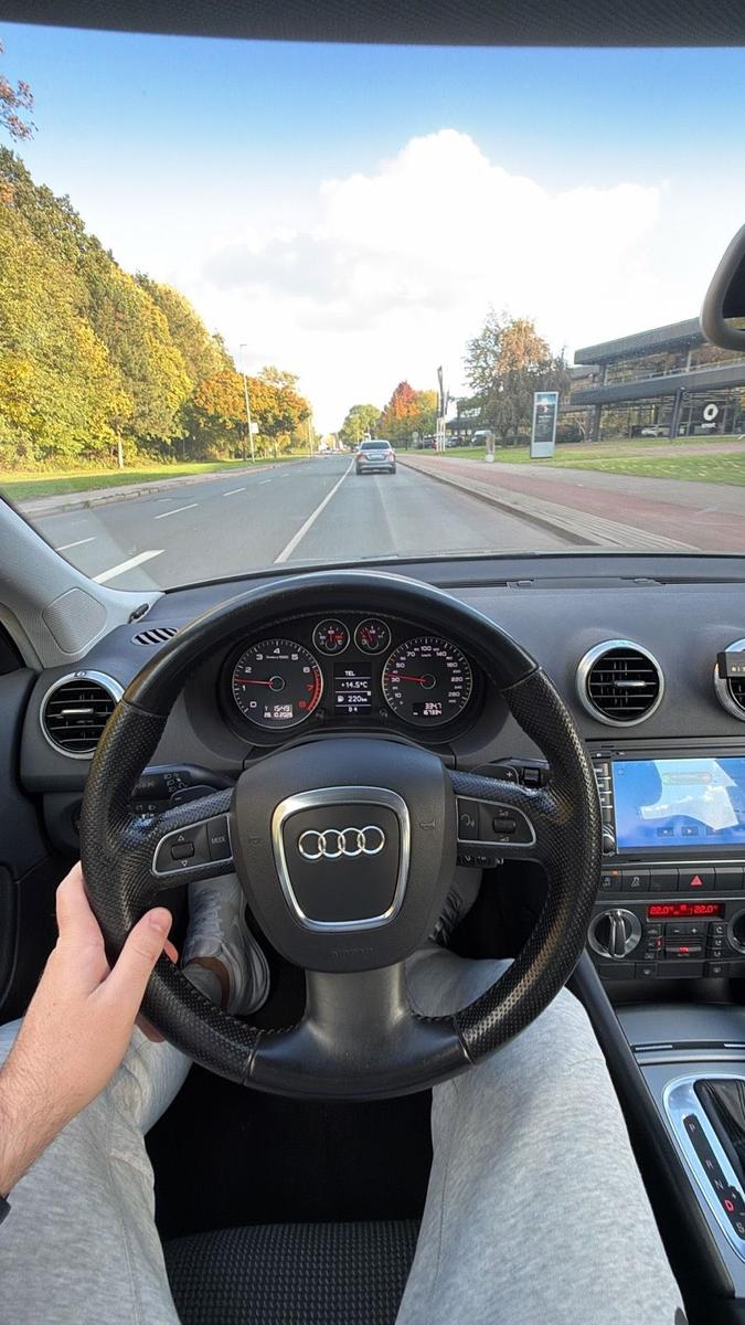 Audi A3 2011 — photo 7
