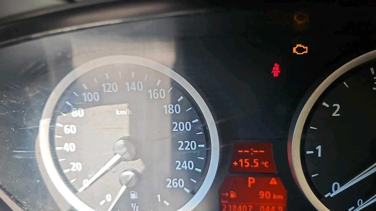 BMW 520 2004 — engine 192 HP (141kW)