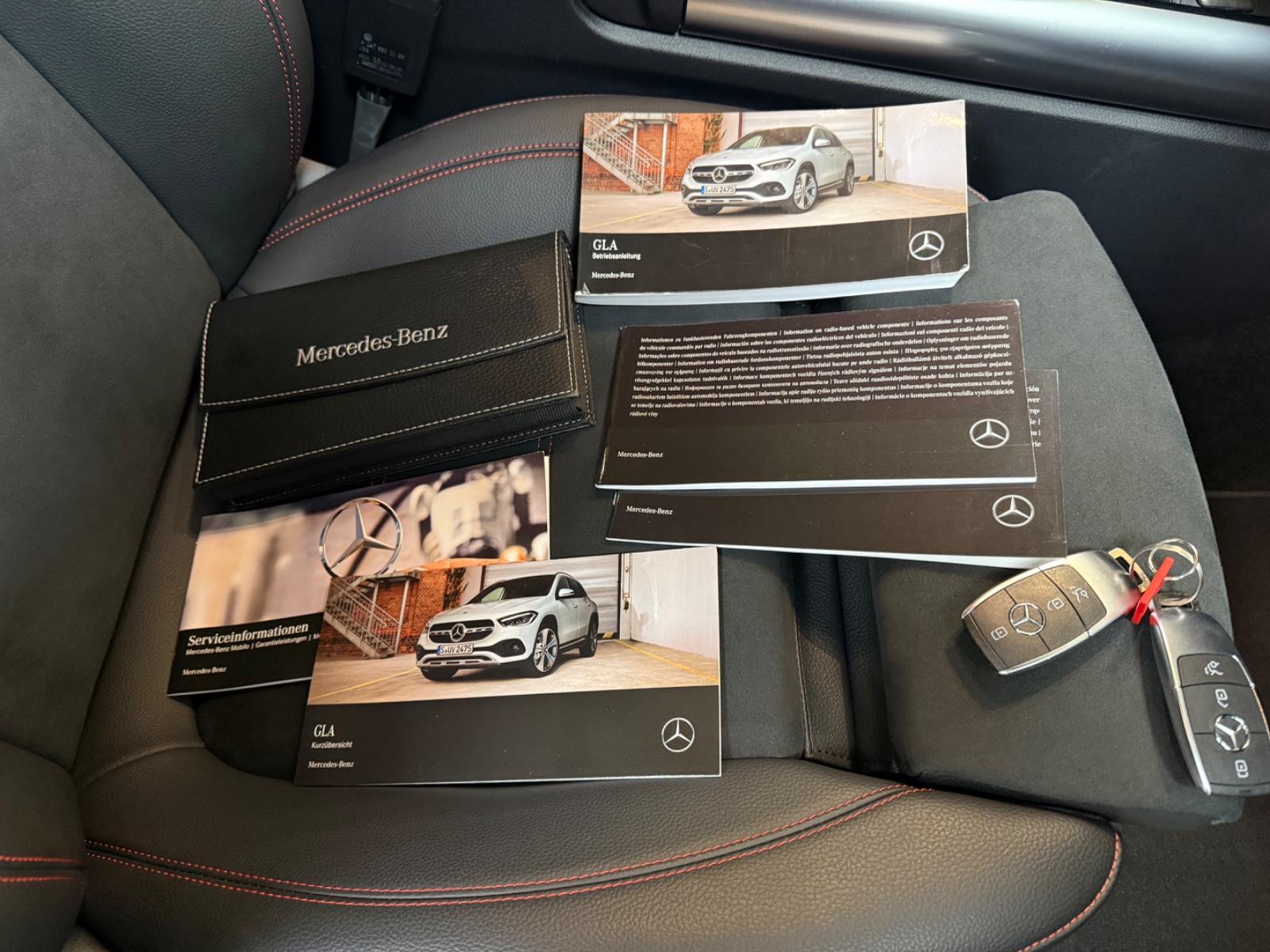 Mercedes-Benz GLA 220 d*AMG-LINE*AHK*MBUX*19 ZOLL*PARK-ASSIST*