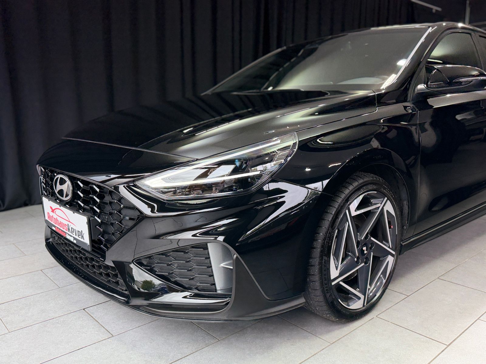 Fahrzeugabbildung Hyundai i30 N Line Mild-Hybrid |PANO|LED|VOLL