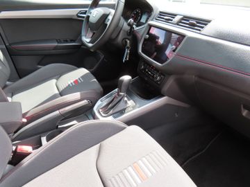 Fotografie des Seat Arona FR Beats Fast Lane 1.0 81kw DSG AHK Navi