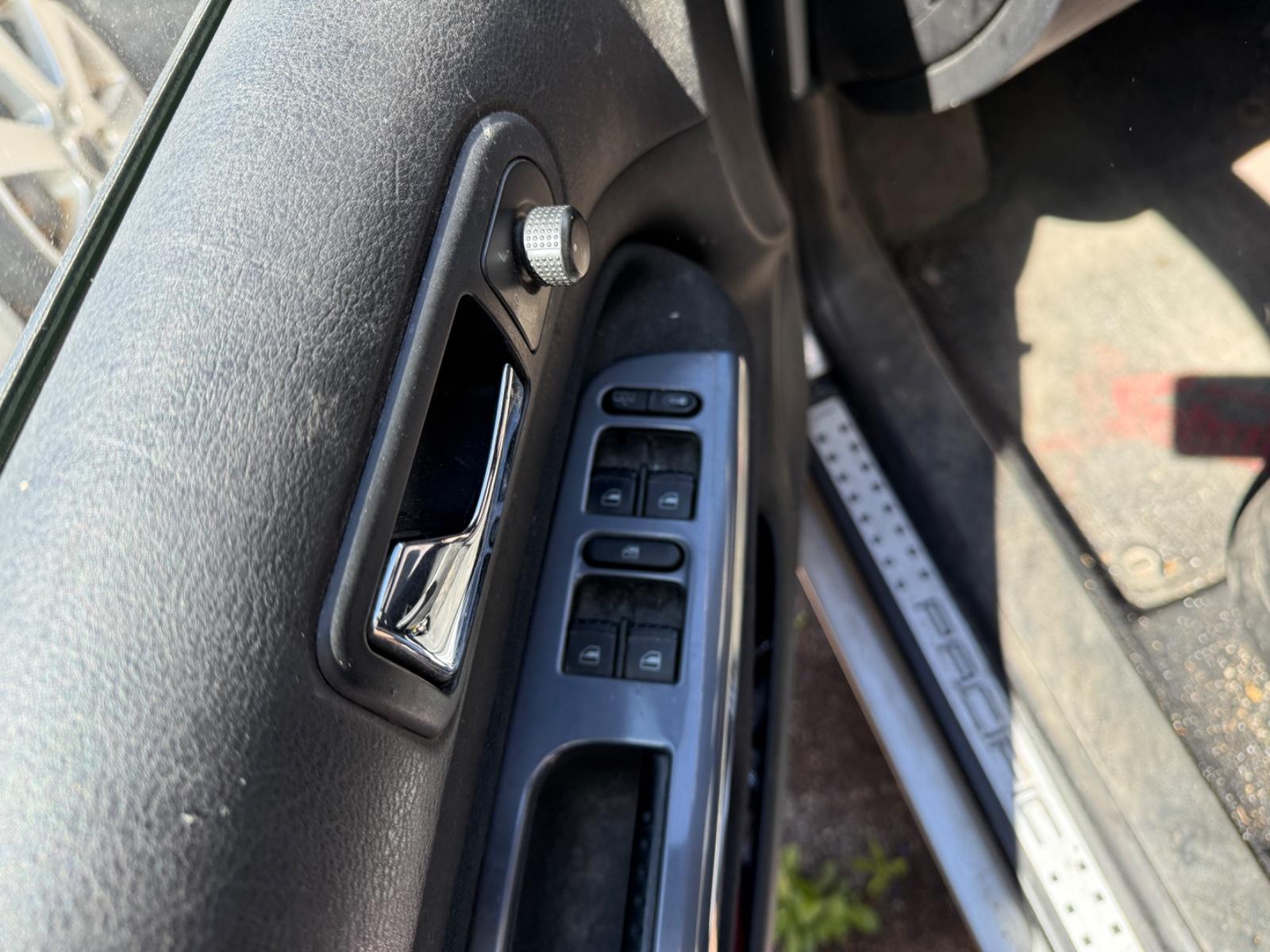 Volkswagen Golf 2005 — photo 5