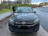 Volkswagen Verkaufe VW Touareg R-Line  Top Ausstattu... - Volkswagen Touareg: Ve