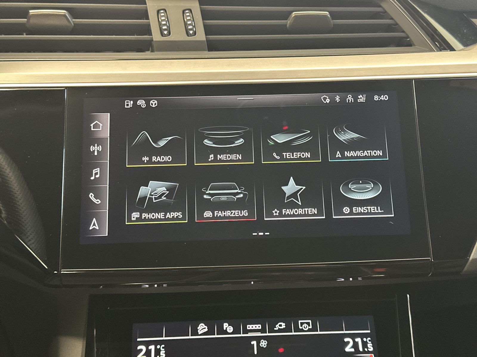 Audi Q8 e-tron - Bild 13
