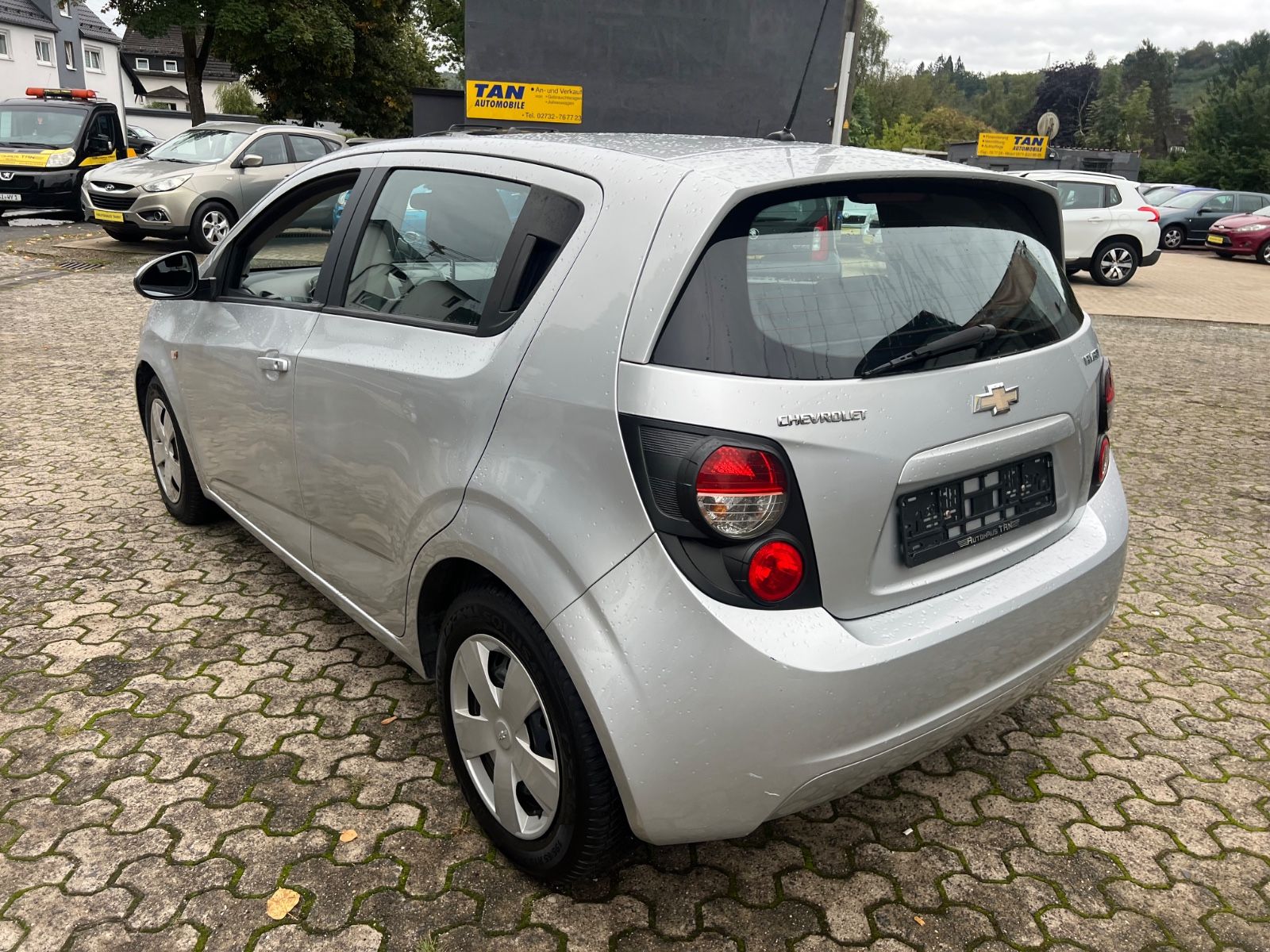 Fahrzeugabbildung Chevrolet Aveo Schrägheck LT *TÜV NEU*