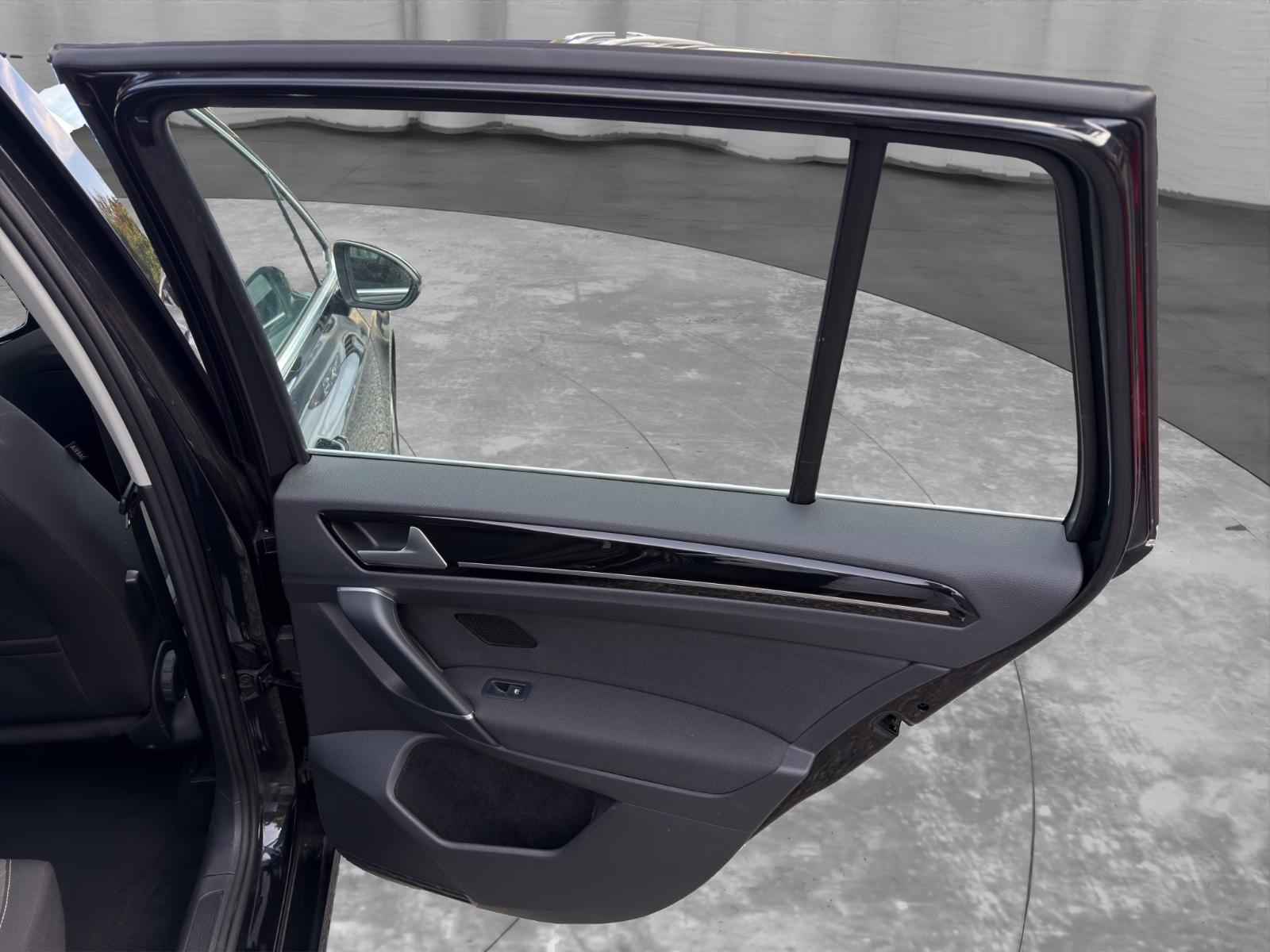 Volkswagen Golf Sportsvan VII Highline DSG