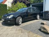 Mercedes-Benz E 200 KOMPRESSOR T AVANTGARDE Avantgarde - Mercedes-Benz E-Klasse mit LPG-Antrieb