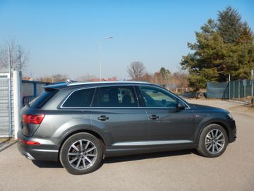Audi Q7 - 11