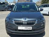 Skoda Karoq Clever 1,5 TSI DSG STANDHZ/AHK/LED/NAVI - graue Skoda Karoq