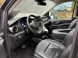 Mercedes-Benz V 250 d AVANTGARDE LANG NAVI LEDER LED  Sportpak - : Allradantrieb, Kleinbus
