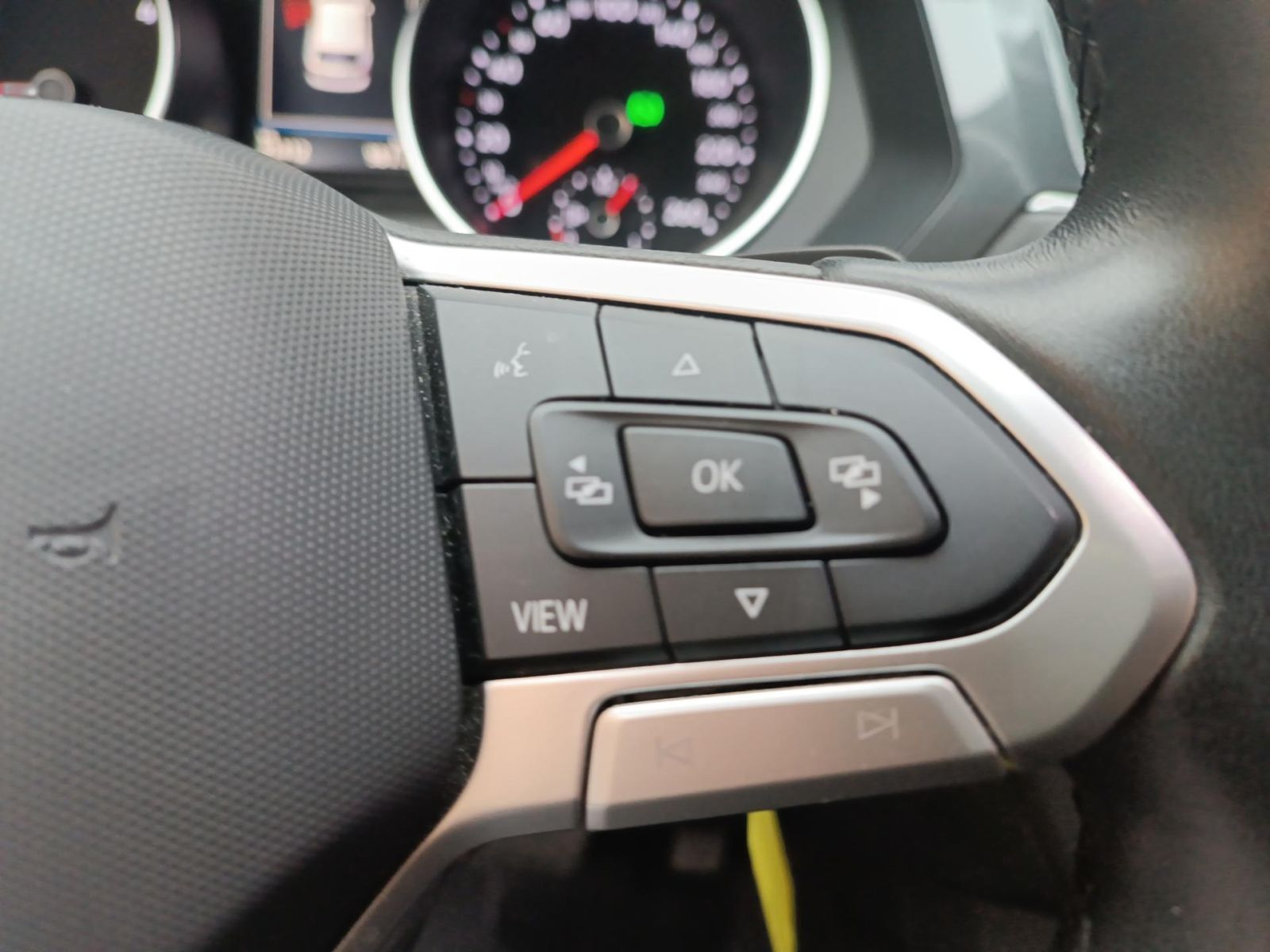 Volkswagen Tiguan - Bild 13