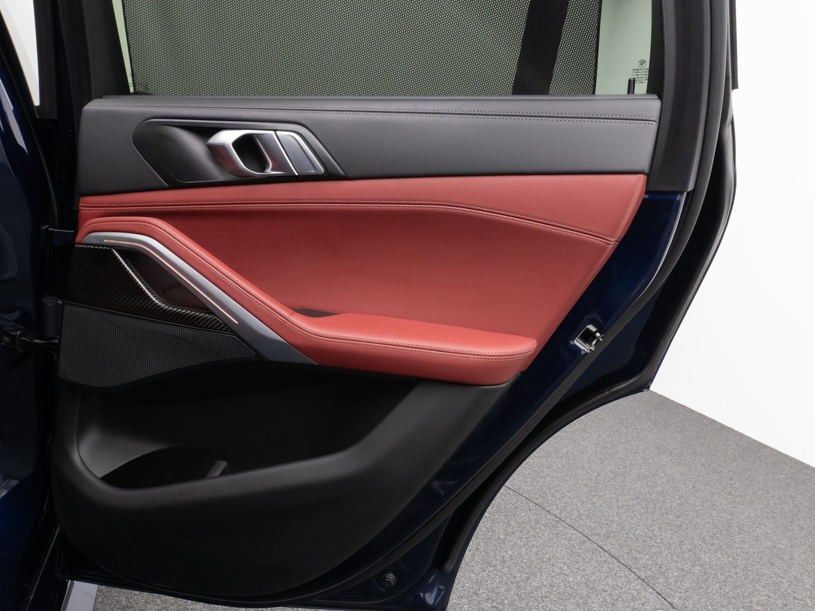 Fahrzeugabbildung BMW X6 xD40i M Sport Panorama Laser 360°HUD DAB HiFi