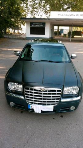 Chrysler 300c 3.0 CRD Automatik limousine