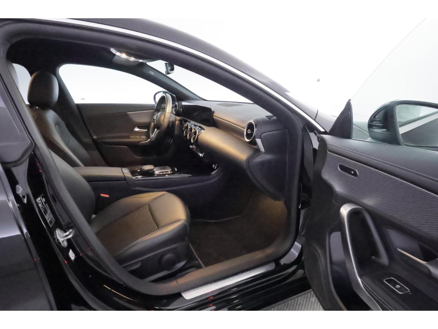 Mercedes-Benz CLA 7G-DCT Progressive+NAVI, миниатюра 18
