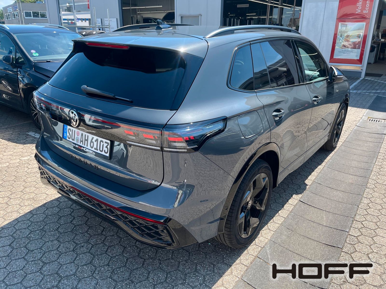 Volkswagen Tiguan TDI R-Line Anschluss AHK BlackSty foto 2
