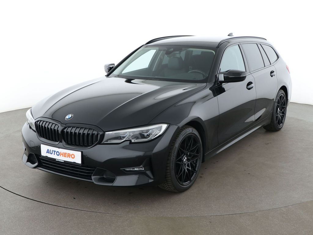 Image of BMW 320