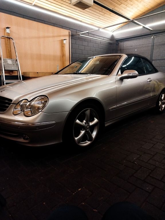 Mercedes-Benz CLK 200