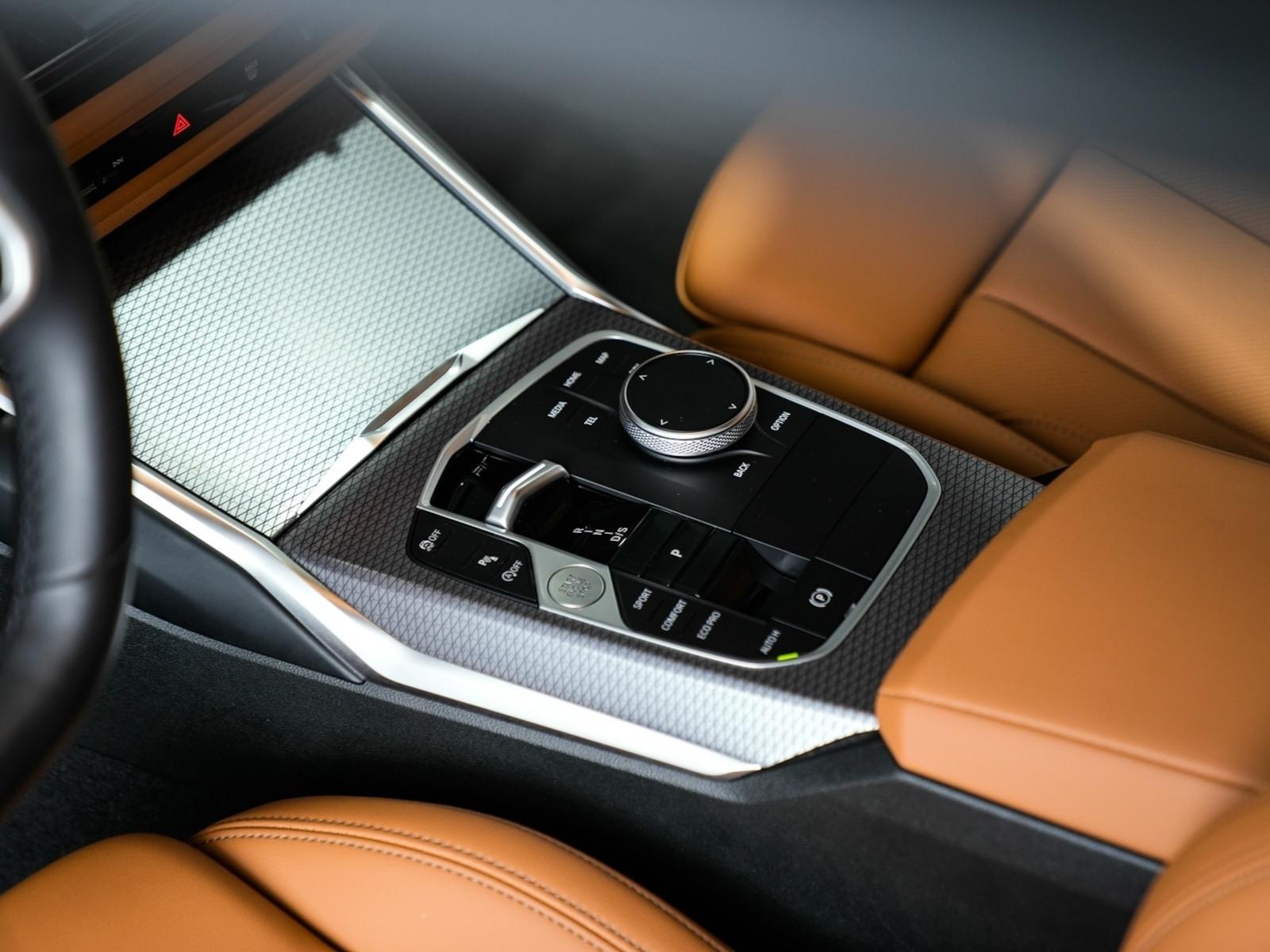 BMW 3 Series i xDrive M Sport 19LM ACC Kamera Lenkradh., миниатюра 11