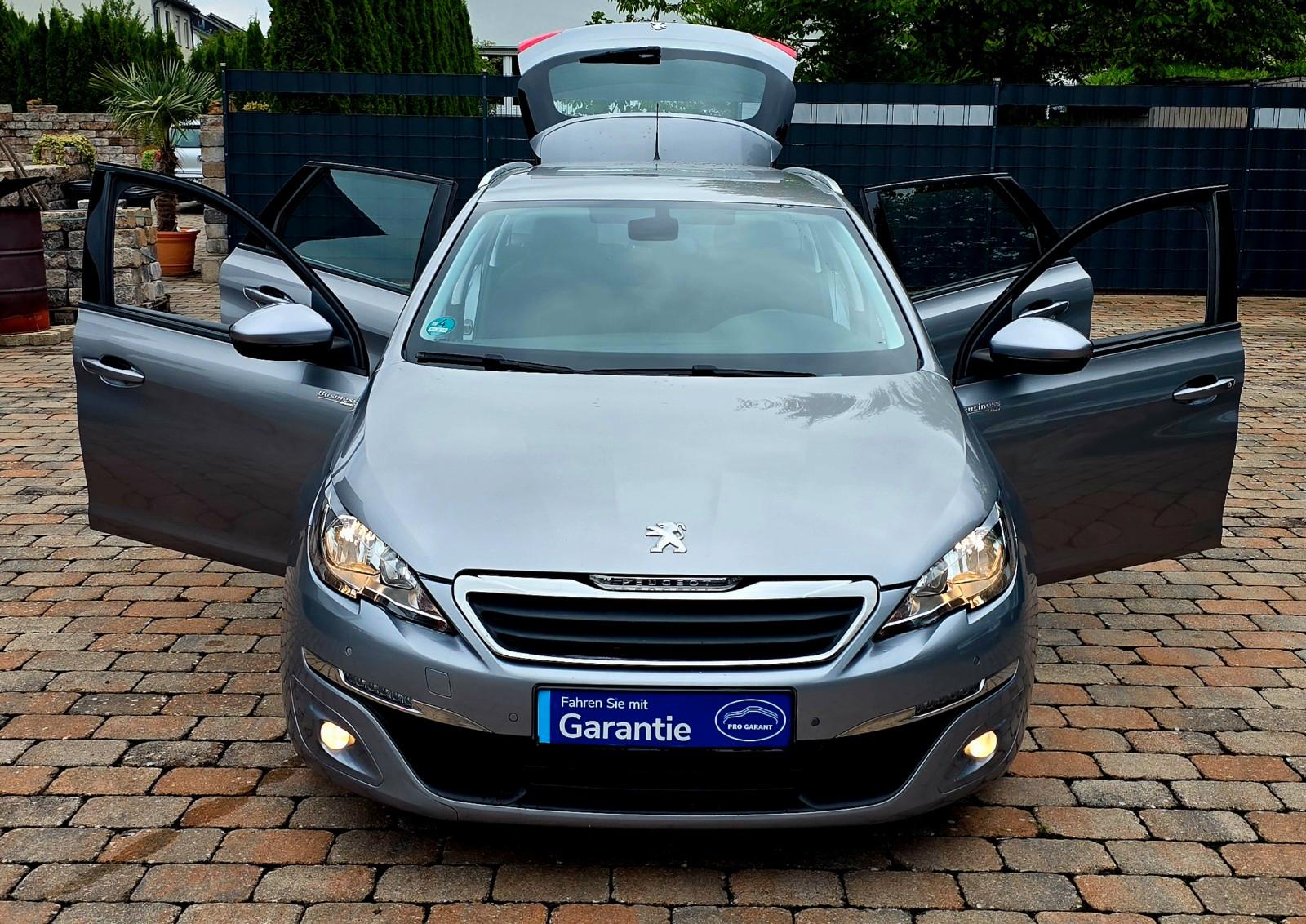 Peugeot 308 2015 — photo 12