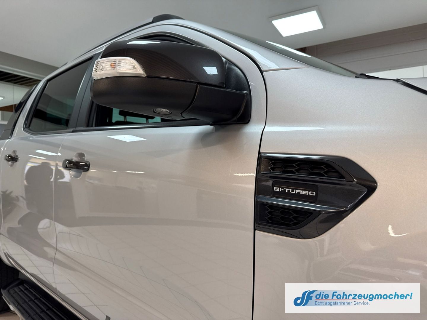 Fahrzeugabbildung Ford Ranger Wildtrak DOKA 212PS 4x4 AHK Navi Leder LE