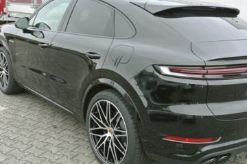 Porsche Cayenne - 9