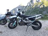 Husqvarna 701 Supermoto, 14.000 km, 1. Hand, unfallfrei - Offers