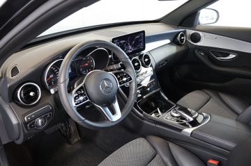 Mercedes-Benz C 300d 4M Avantgarde DISTR.+MULTIBEAM+KEY+AHK