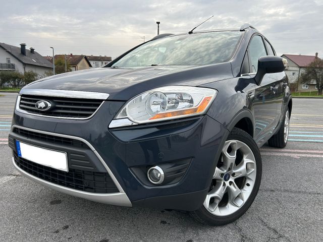 Ford Kuga mit Allrad und großem Service TÜV 9/26