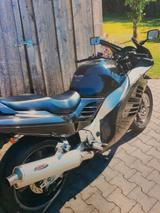 Suzuki RF 900 R   - SUZUKI 900