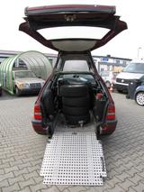 Volkswagen Golf Rollstuhlgeeignet Rampe Leder Automatik - aus 1995: Kombi