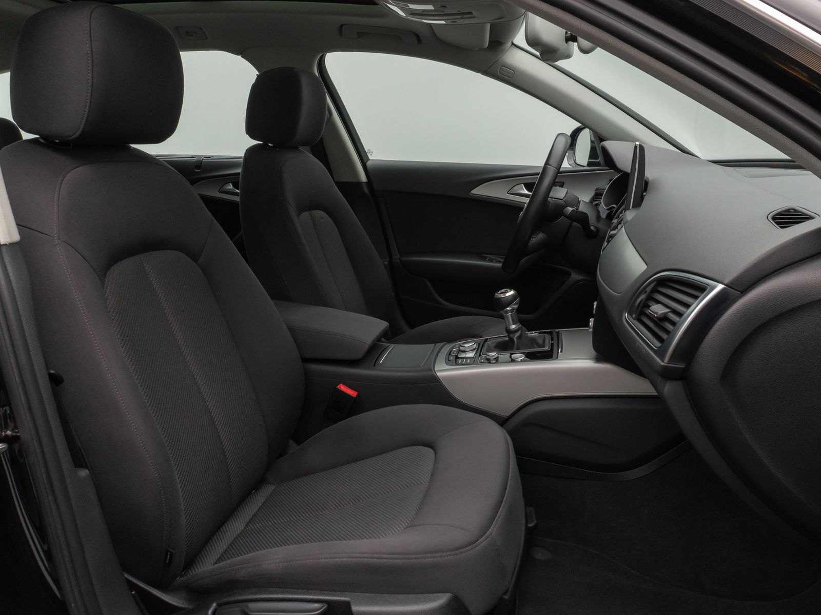 Fahrzeugabbildung Audi A6 Avant 3.0 TDI Kamera Panorama AHK Navi Sitzhz