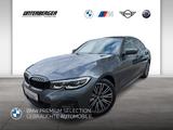 BMW 330i M Sportpaket-Businesspaket-Parking Assistan - BMW 330 mit Benzin-Antrieb: Grau, Limousine, Sportpaket