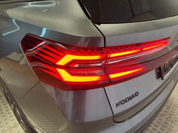 Skoda Kodiaq 2.0 TSI 195 kW 4x4 RS Leder*AHK*StHz*Pano