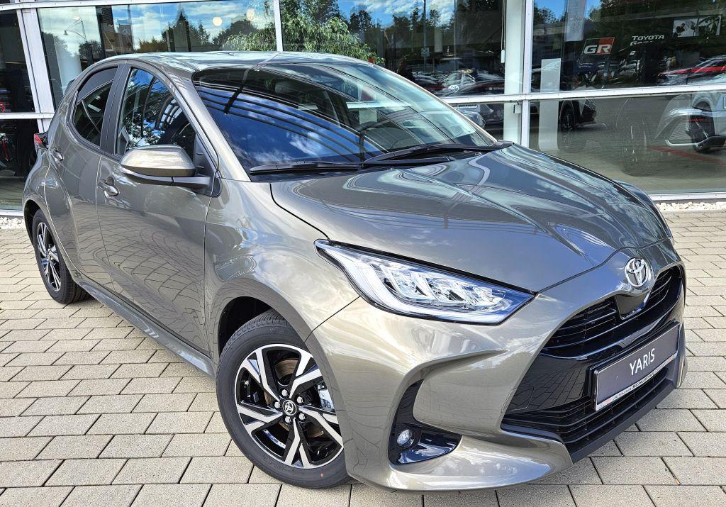 Toyota Yaris Hybrid 116 1.5 VVT-i Teamplayer