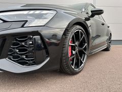 Fahrzeugabbildung Audi RS3 Sportback DYNAMIK+ KERAMIK RS-AGA 290KM/H Hu