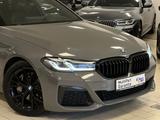 BMW 530d/Aut/HUD/LED/KomfZg/P&DrivAs/M-Sport - BMW 5er Reihe: Kombi