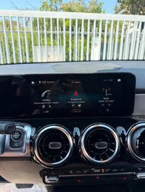 Mercedes GLB 180 - 11