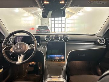 Mercedes C 200 - 5